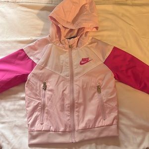 Toddler Nike wind breaker